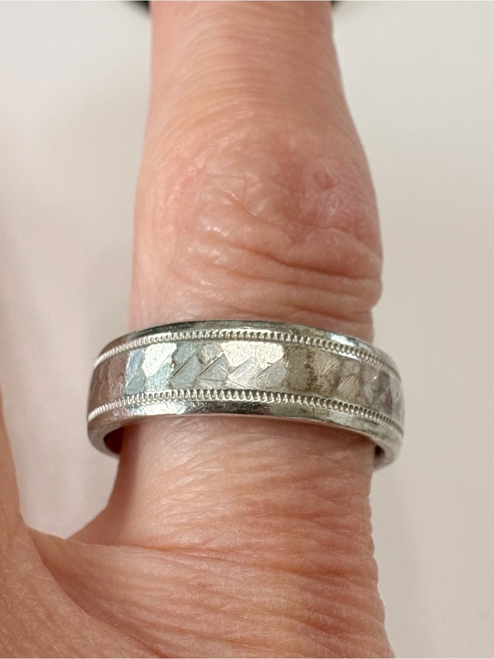 Men's Hammered Silver Band Ring with Beaded Edging